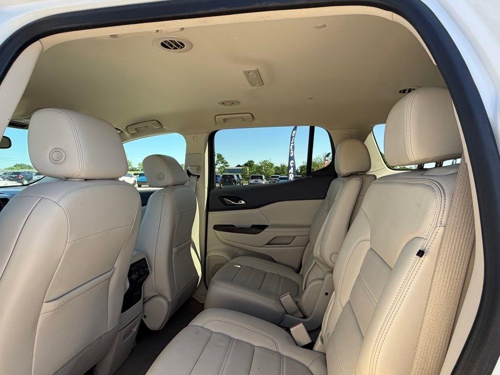 GMC Acadia  2023