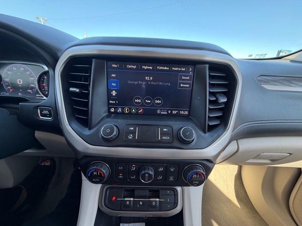 GMC Acadia  2023