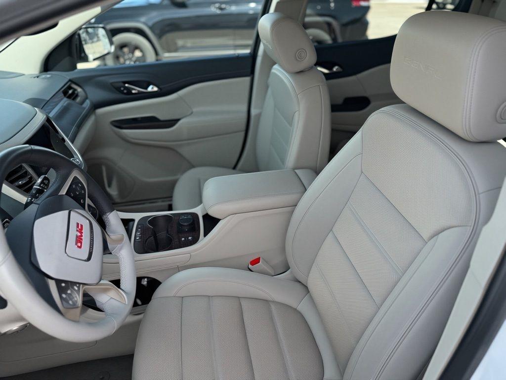 GMC Acadia  2023