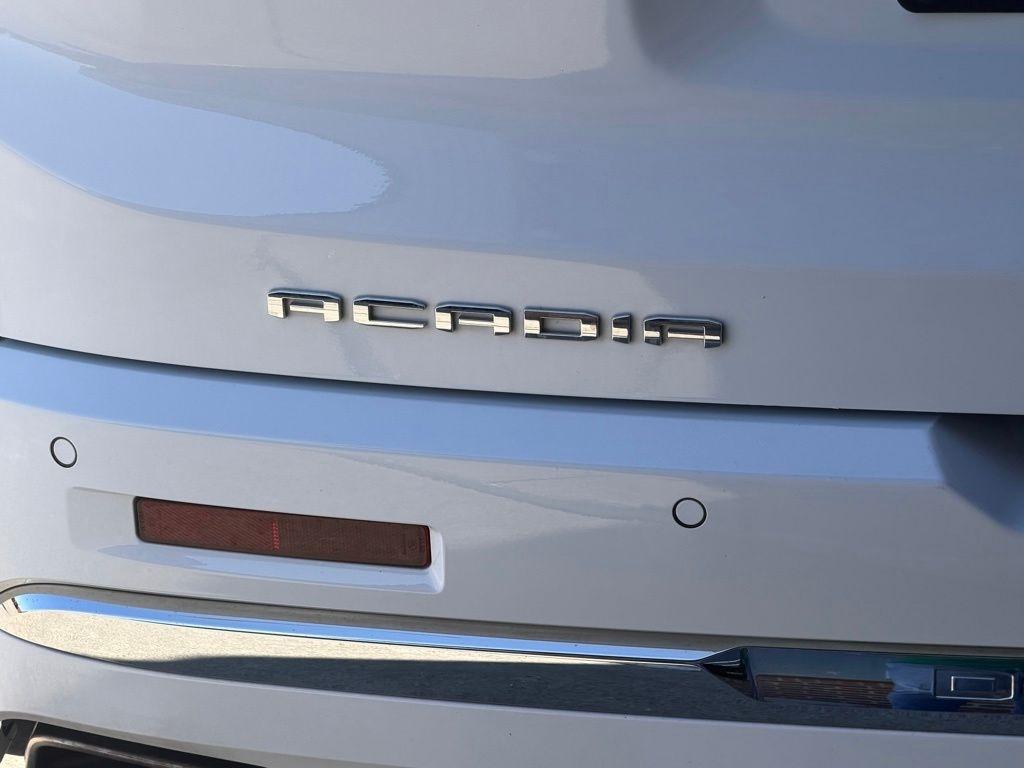 GMC Acadia  2023