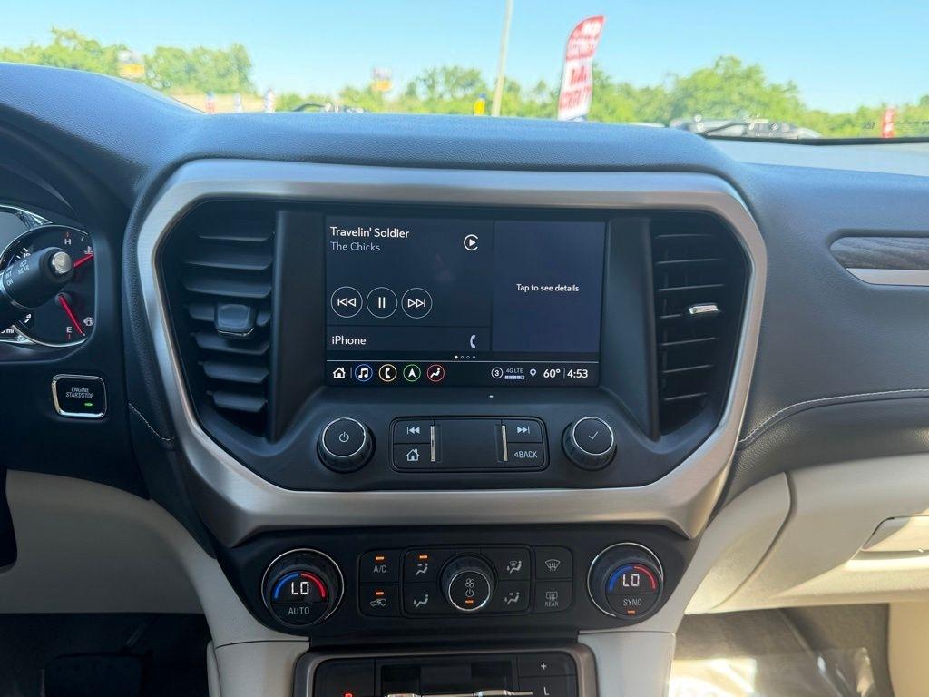 GMC Acadia  2023