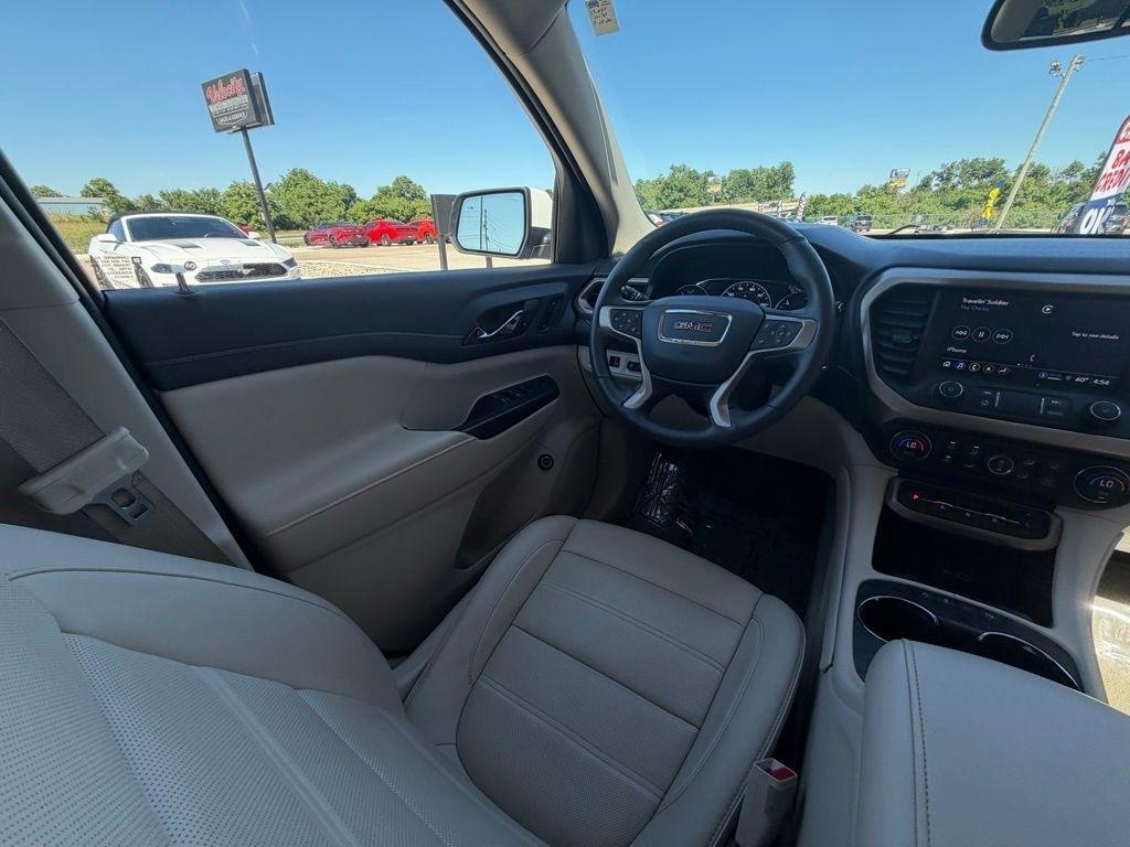 GMC Acadia  2023