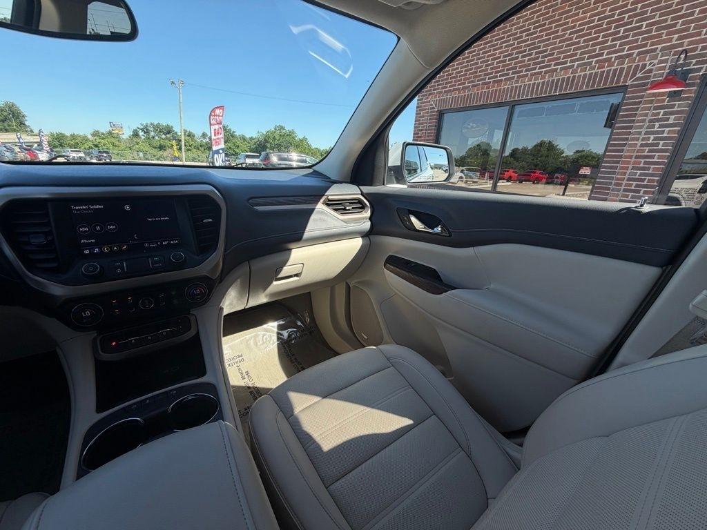 GMC Acadia  2023
