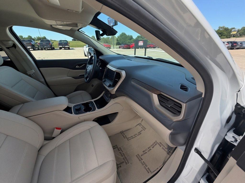 GMC Acadia  2023