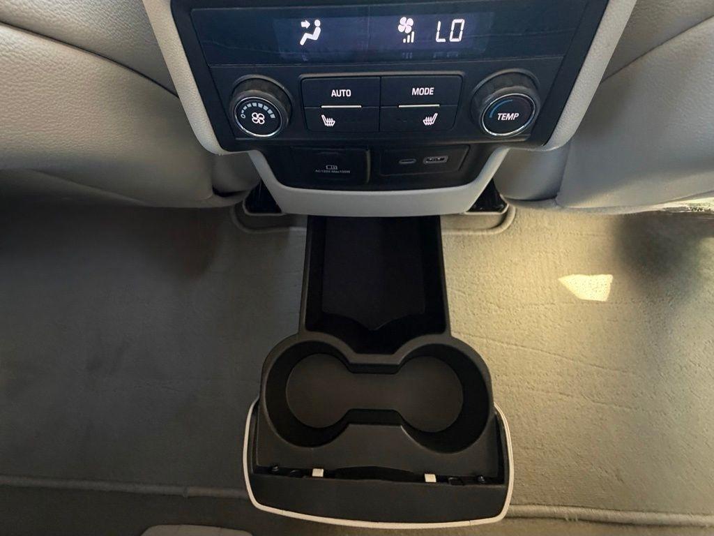 GMC Acadia  2023
