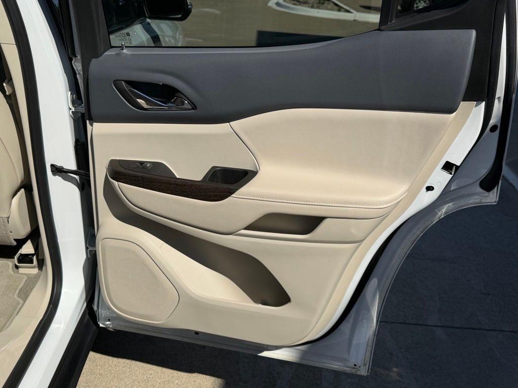 GMC Acadia  2023