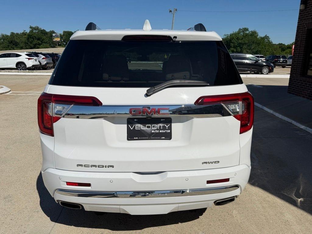 GMC Acadia  2023