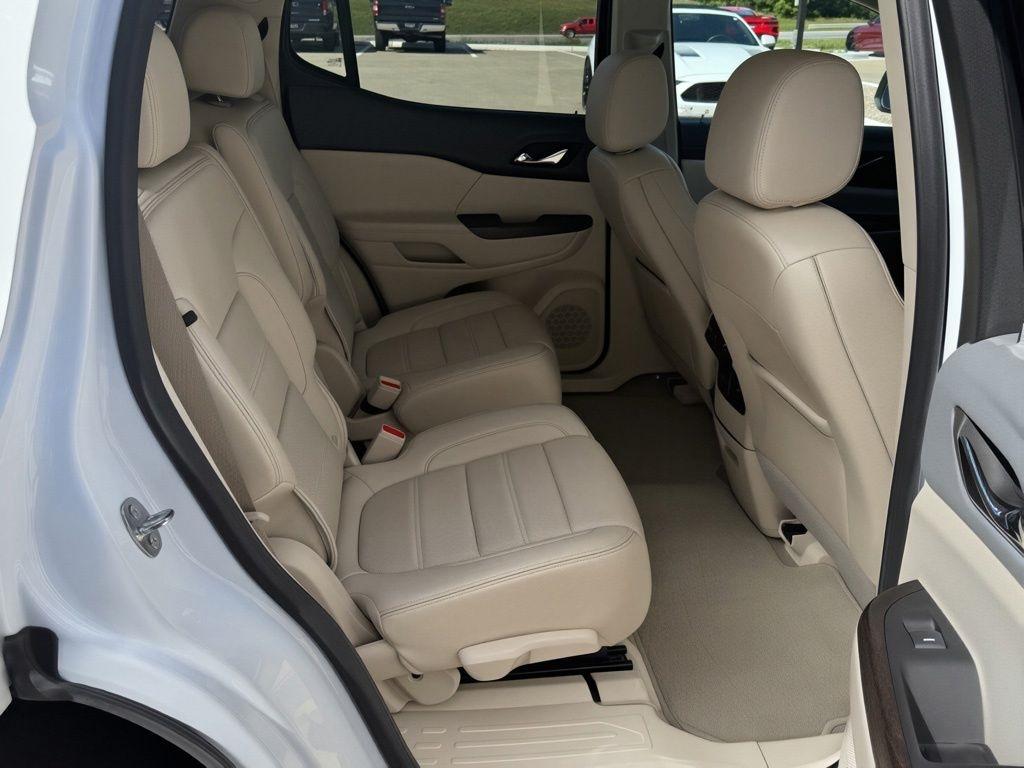 GMC Acadia  2023