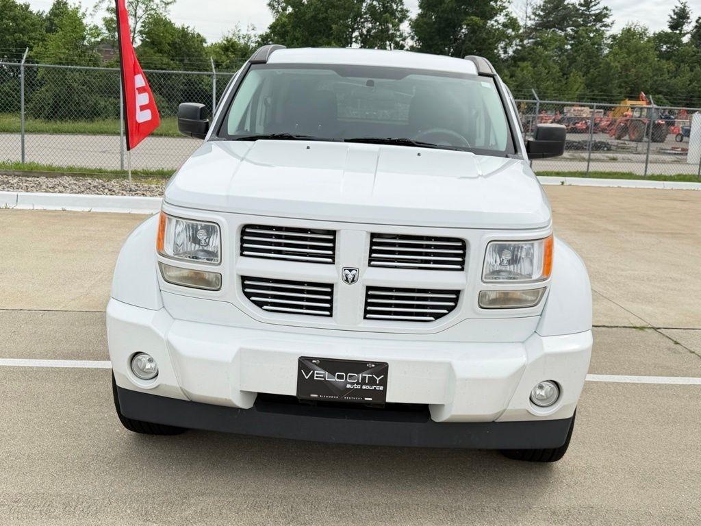 Dodge Nitro  2011