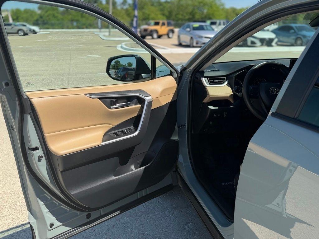 Toyota RAV4 Hybrid  2022