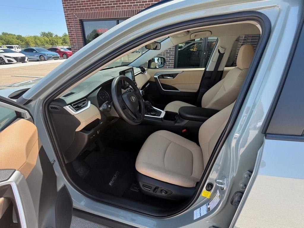 Toyota RAV4 Hybrid  2022