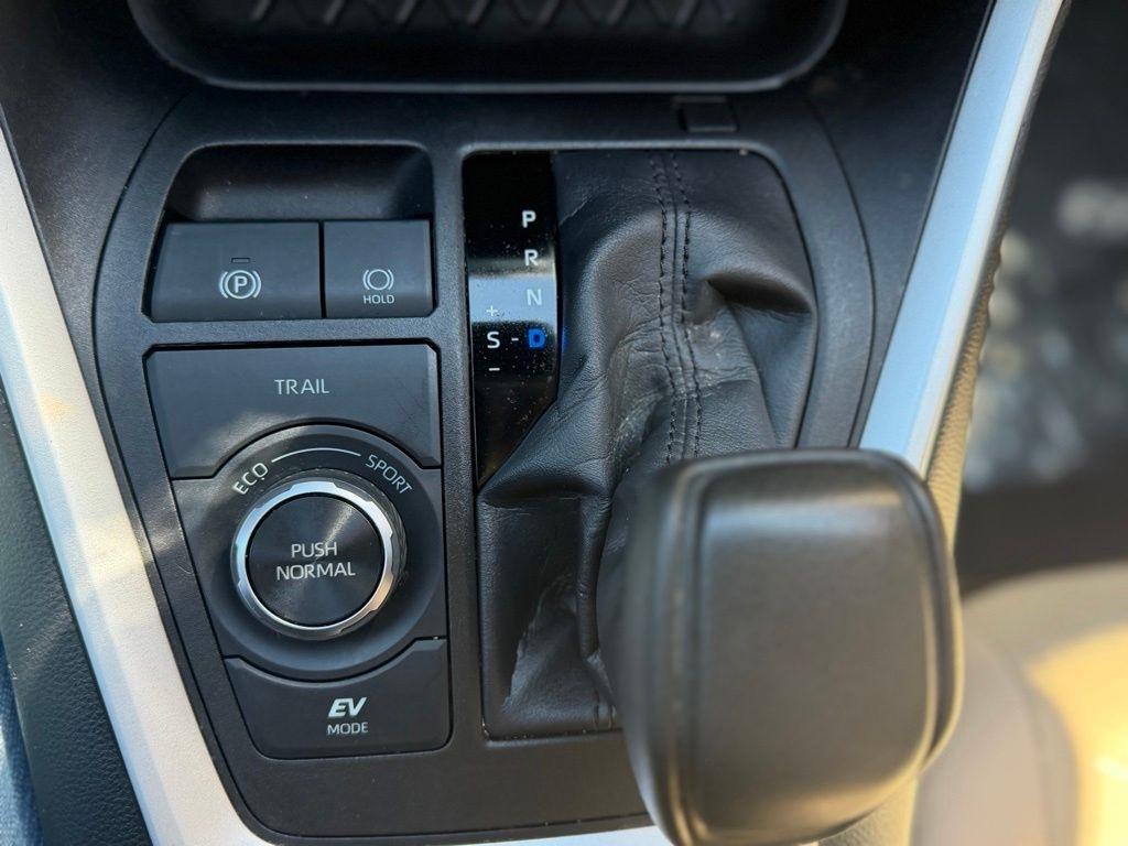Toyota RAV4 Hybrid  2022