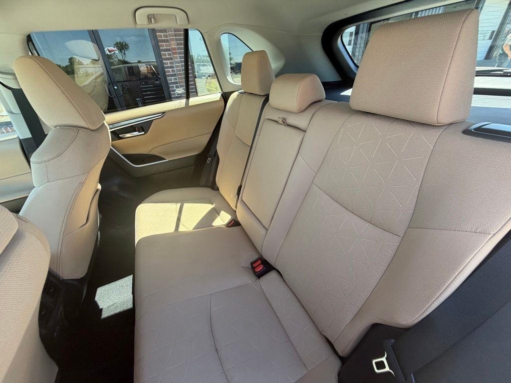 Toyota RAV4 Hybrid  2022