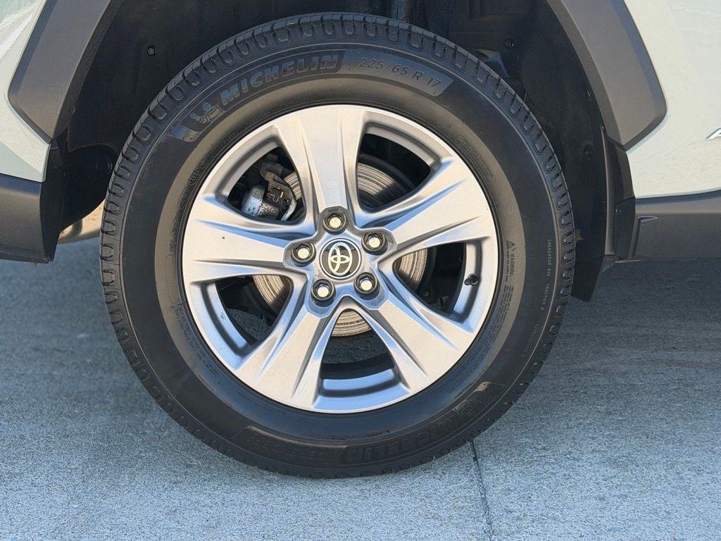 Toyota RAV4 Hybrid  2022