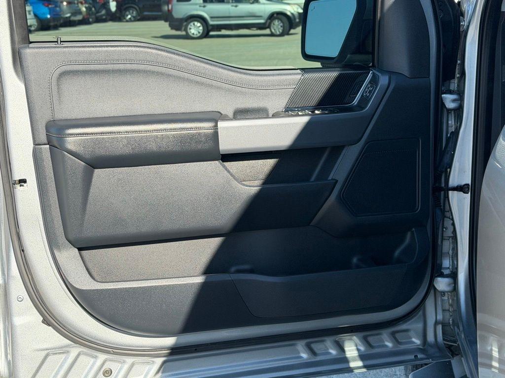 Ford F-150  2021