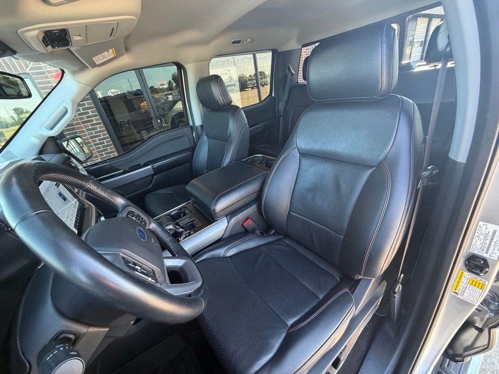 Ford F-150  2021