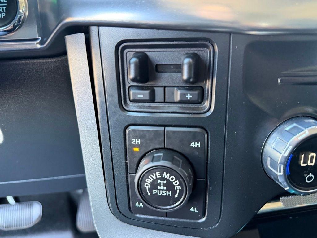 Ford F-150  2021