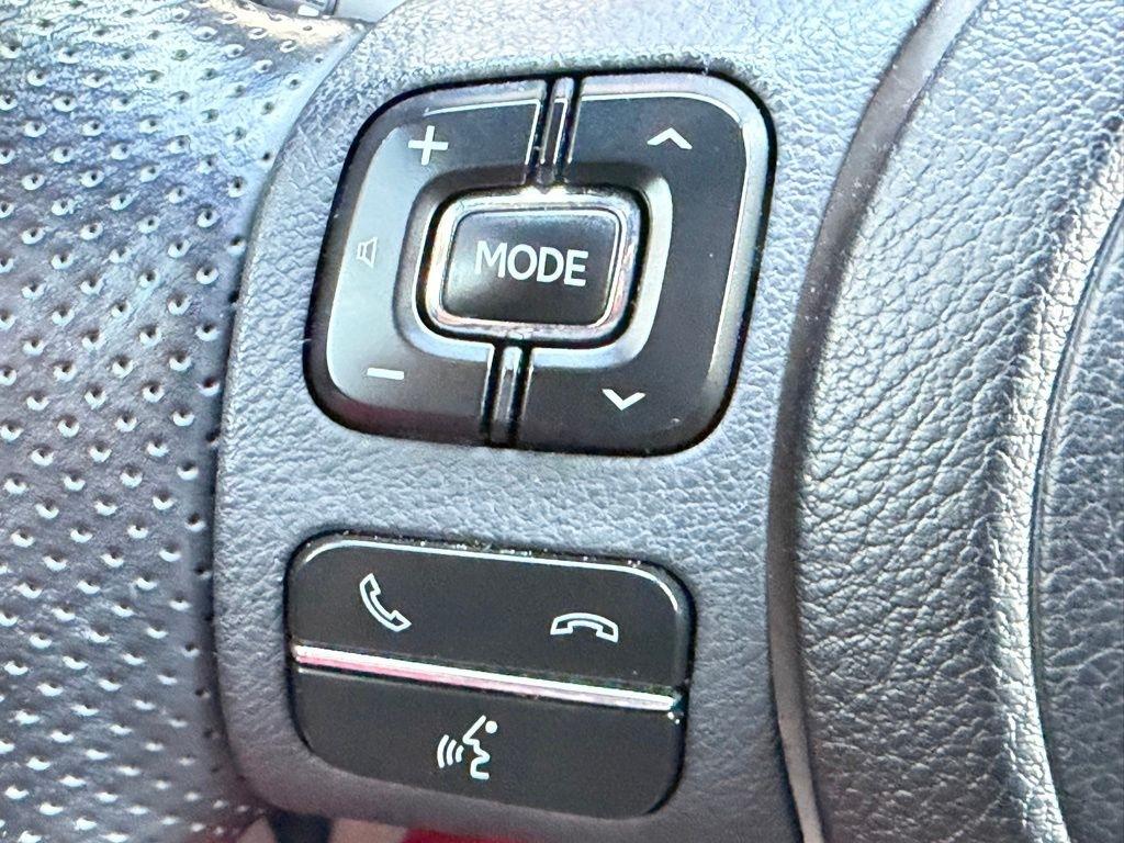 Lexus NX 300  2021