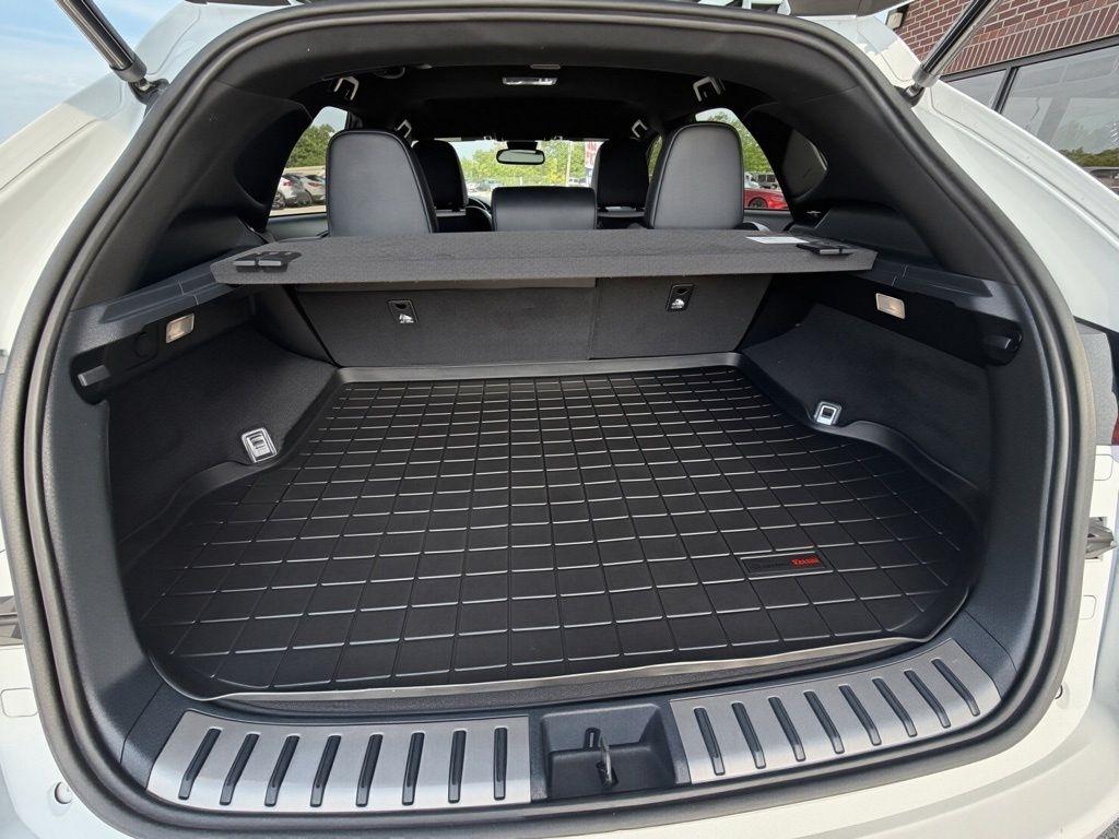 Lexus NX 300  2021