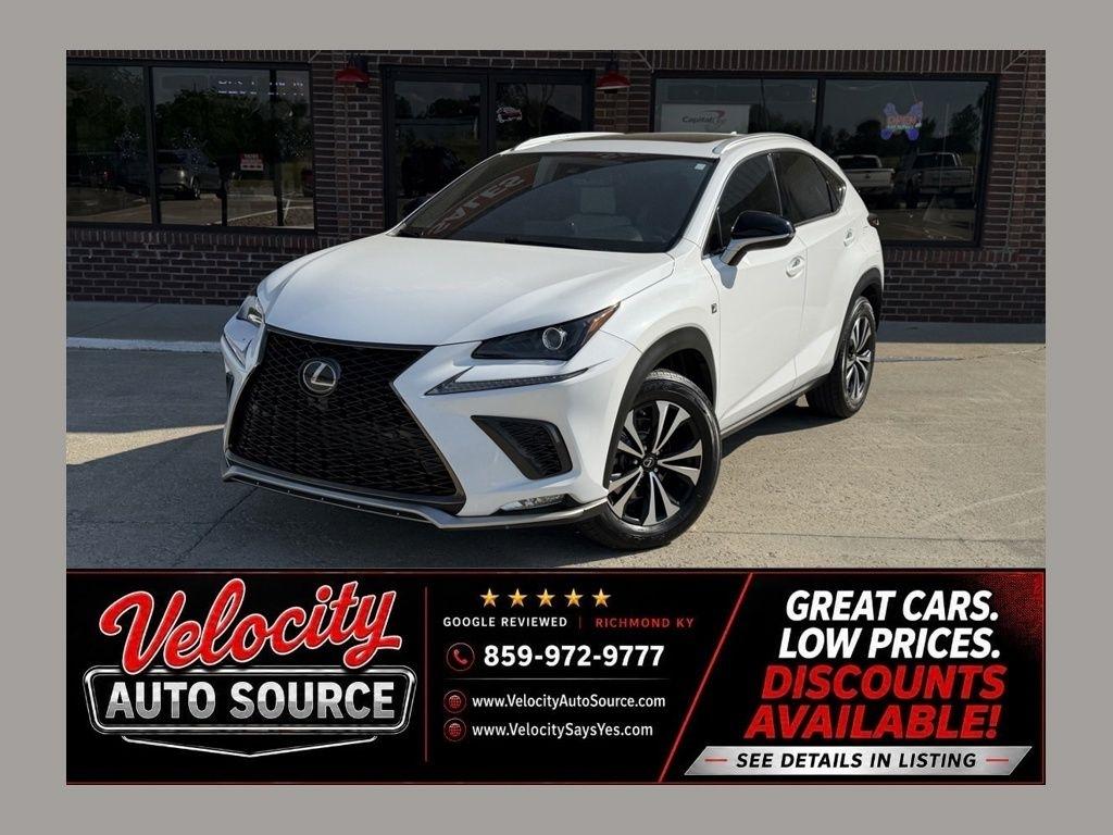 Lexus NX 300  2021