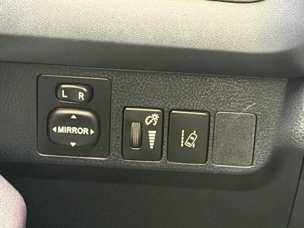 Toyota RAV4  2018