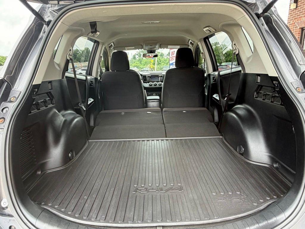 Toyota RAV4  2018