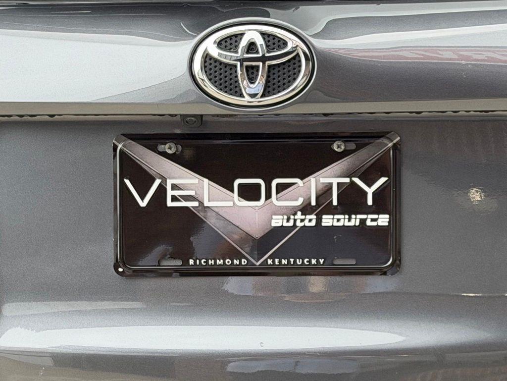 Toyota RAV4  2018