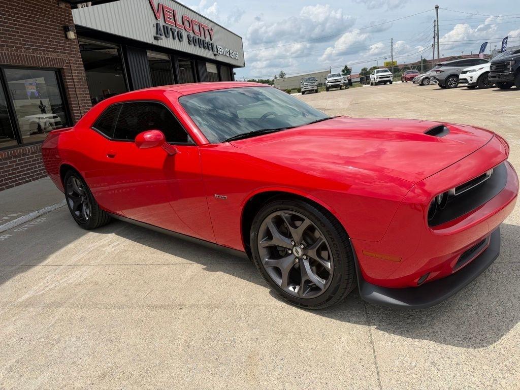 Dodge Challenger  2019