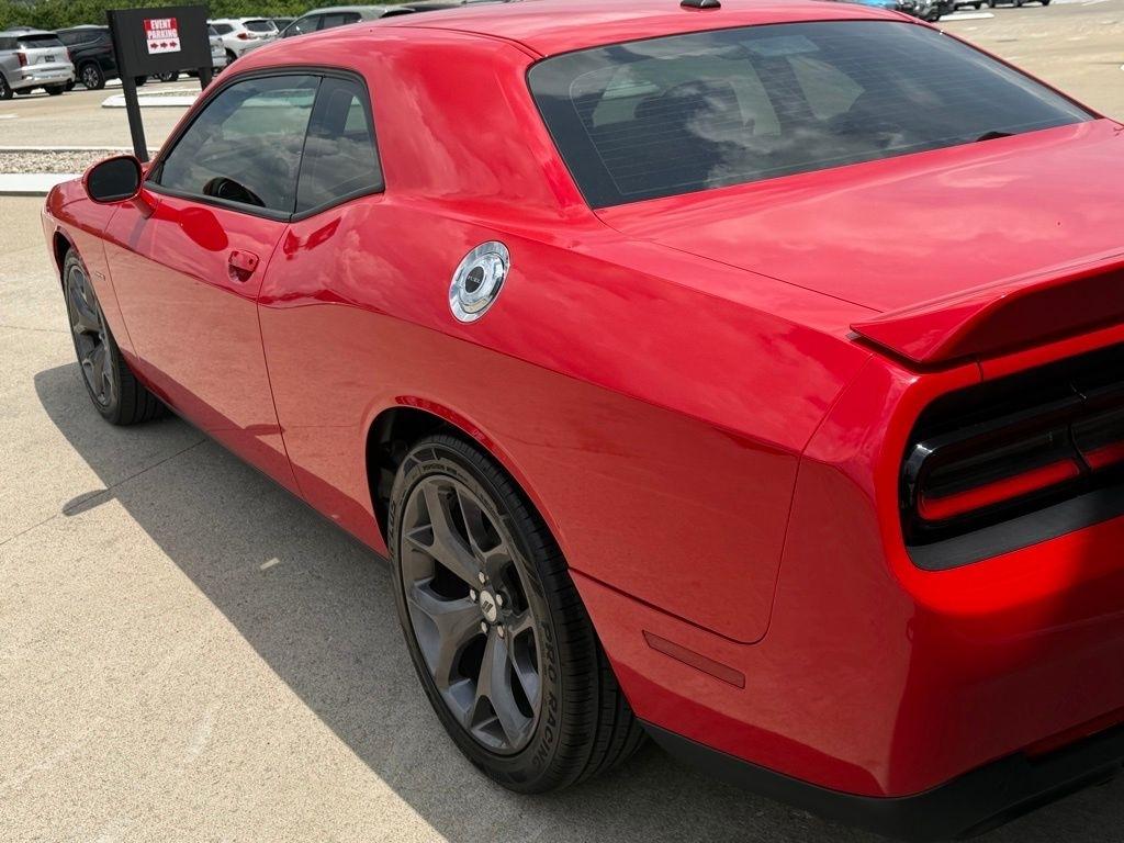 Dodge Challenger  2019