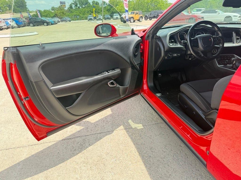 Dodge Challenger  2019