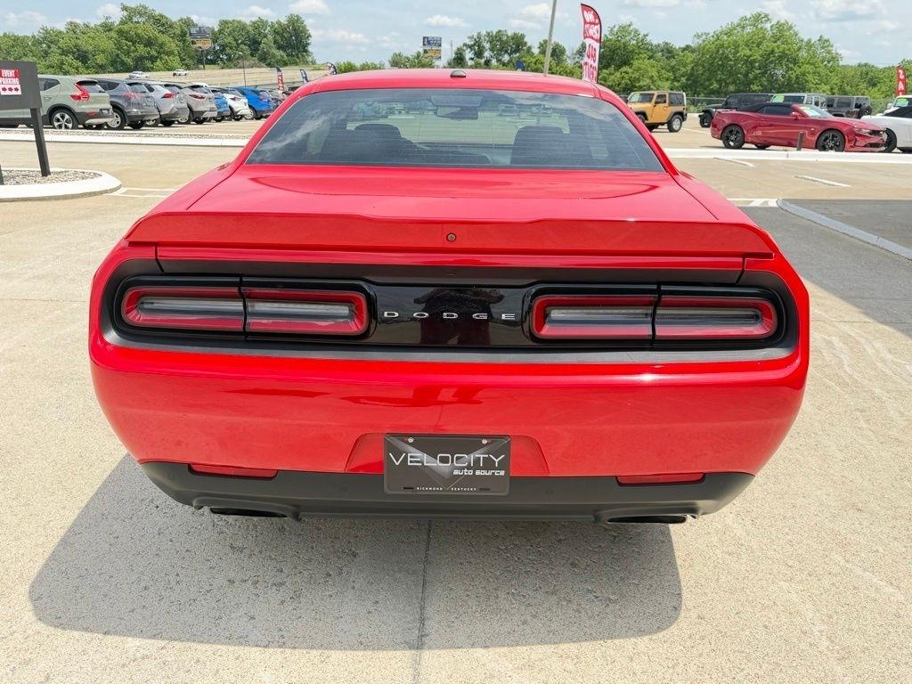 Dodge Challenger  2019