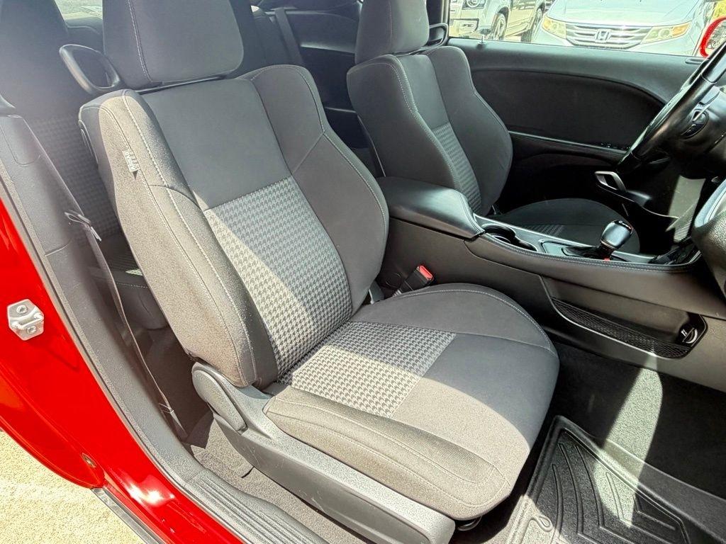Dodge Challenger  2019