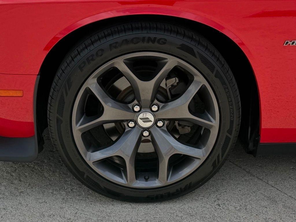 Dodge Challenger  2019