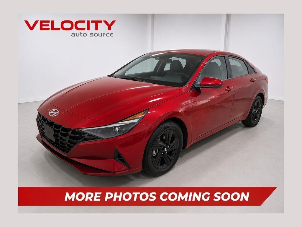 Hyundai Elantra  2023