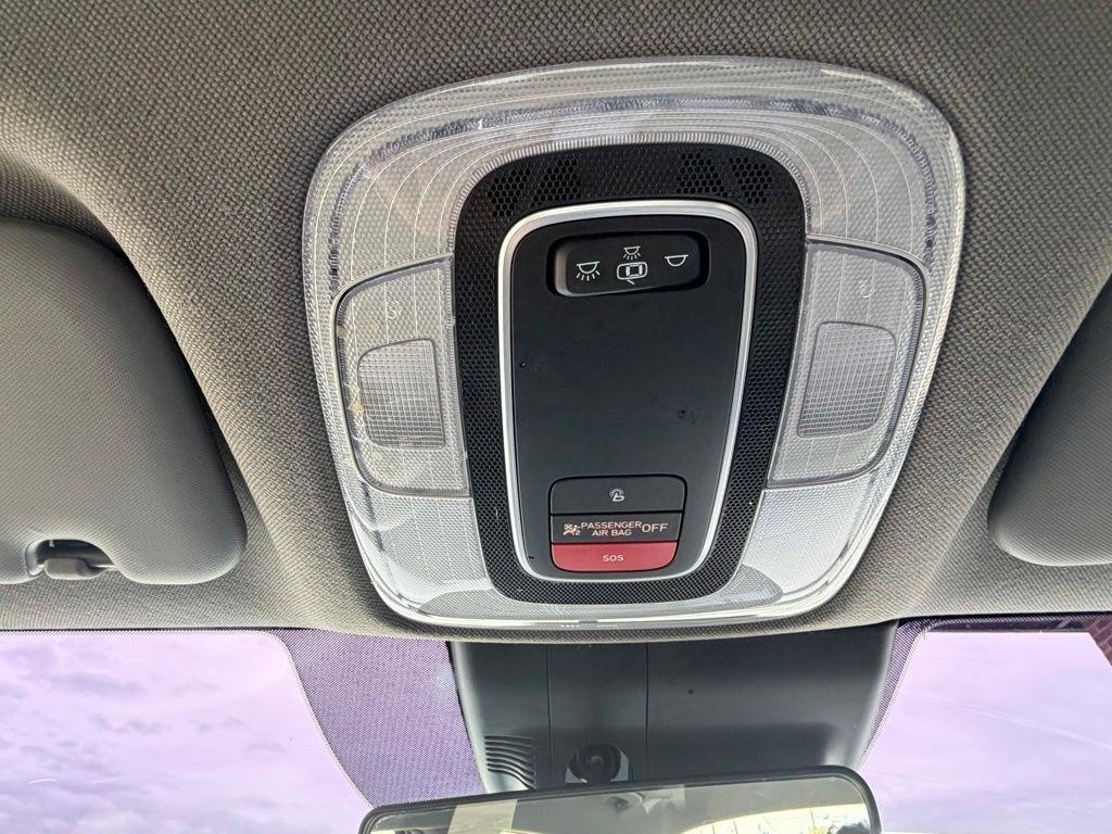 Hyundai Elantra  2023