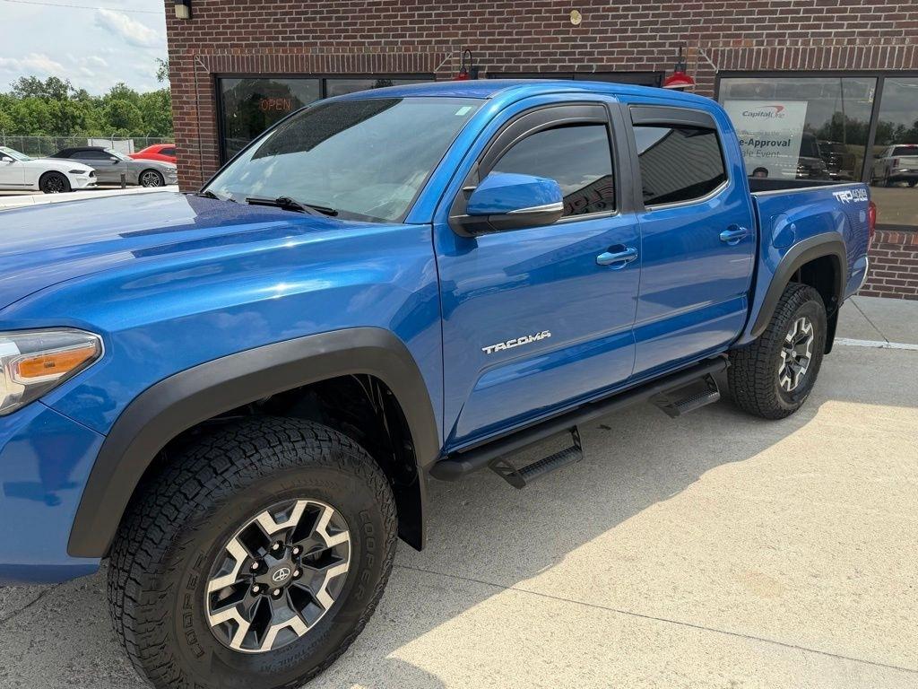 Toyota Tacoma  2017