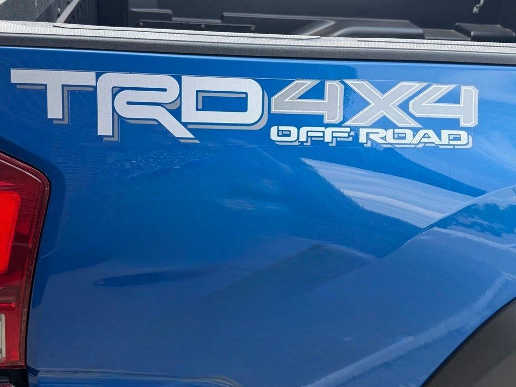 Toyota Tacoma  2017