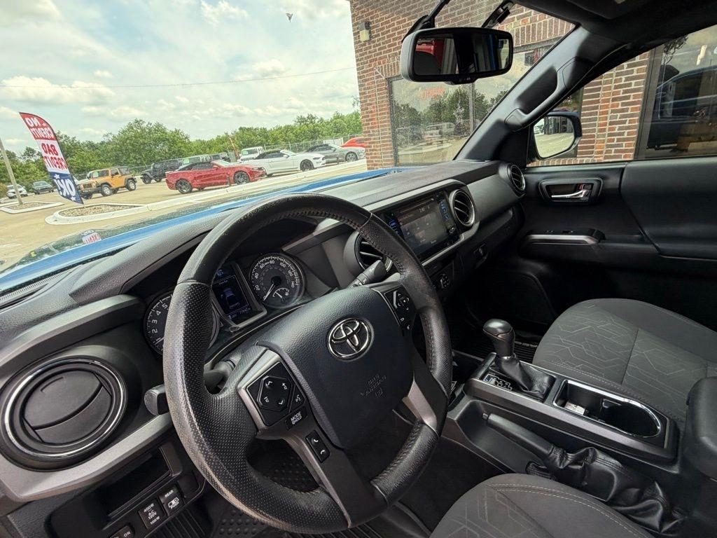 Toyota Tacoma  2017