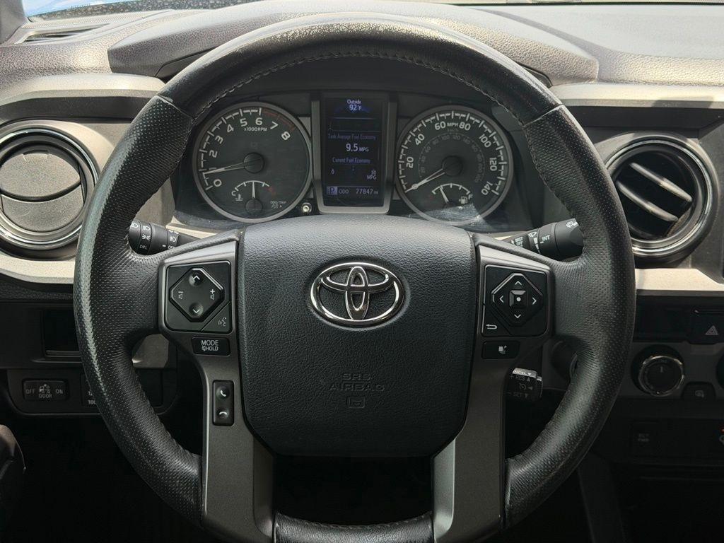 Toyota Tacoma  2017