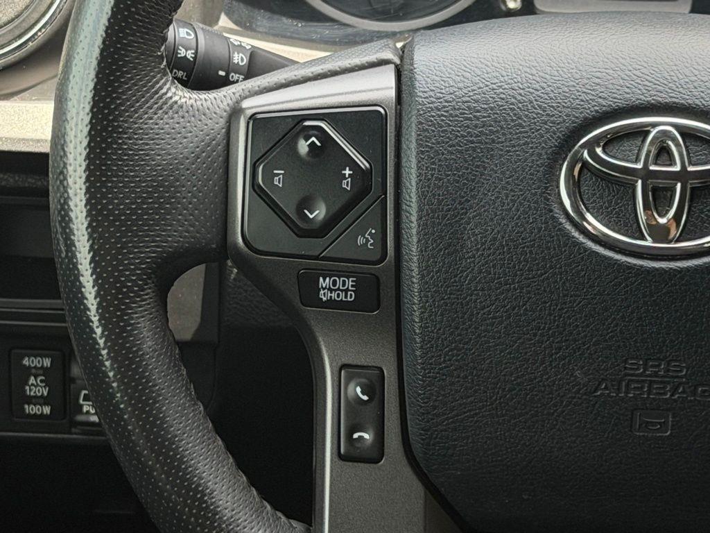 Toyota Tacoma  2017