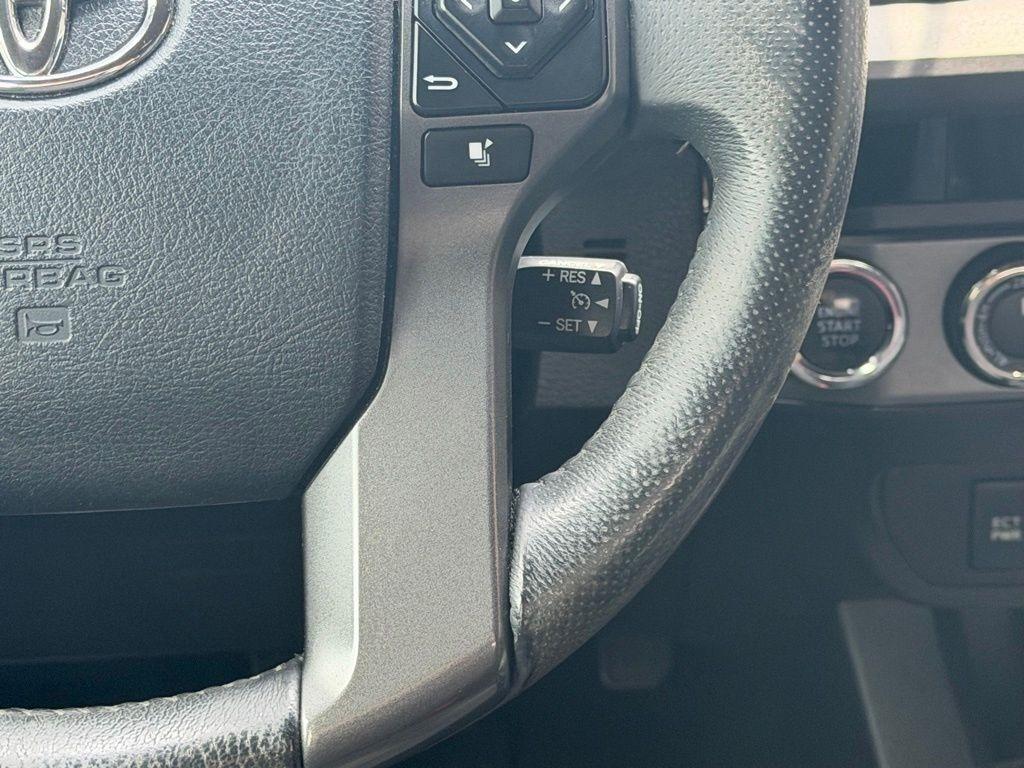 Toyota Tacoma  2017