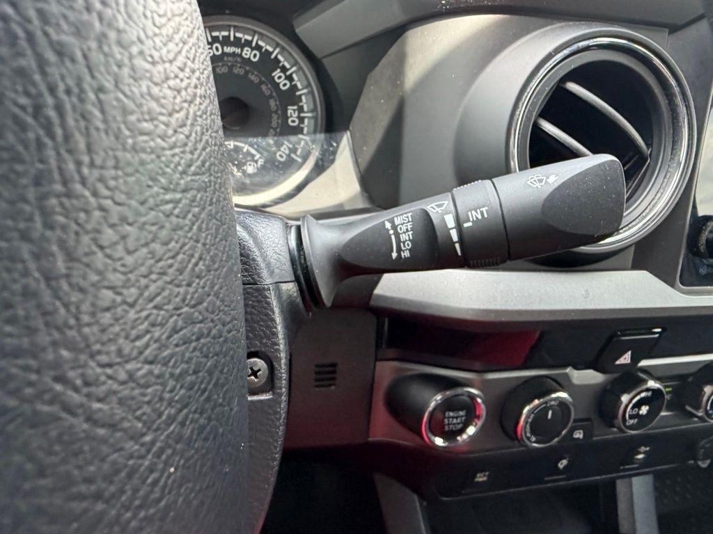 Toyota Tacoma  2017