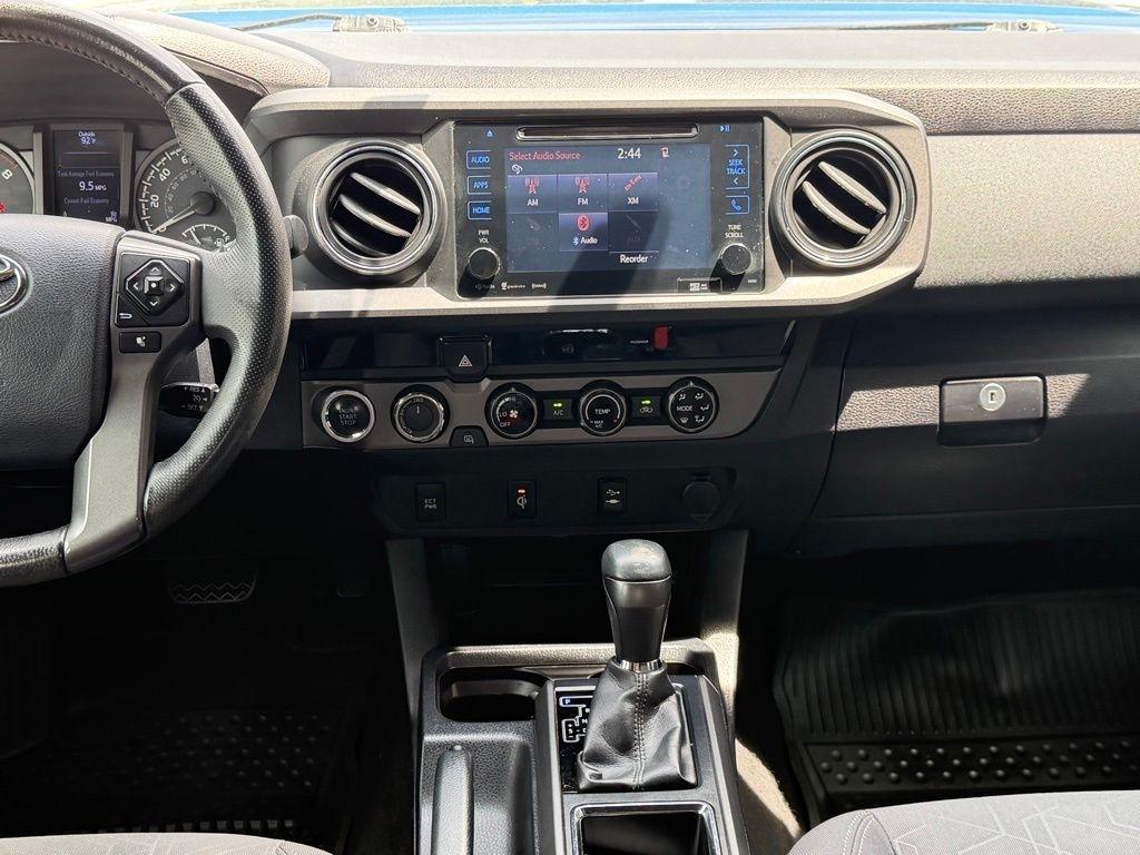 Toyota Tacoma  2017