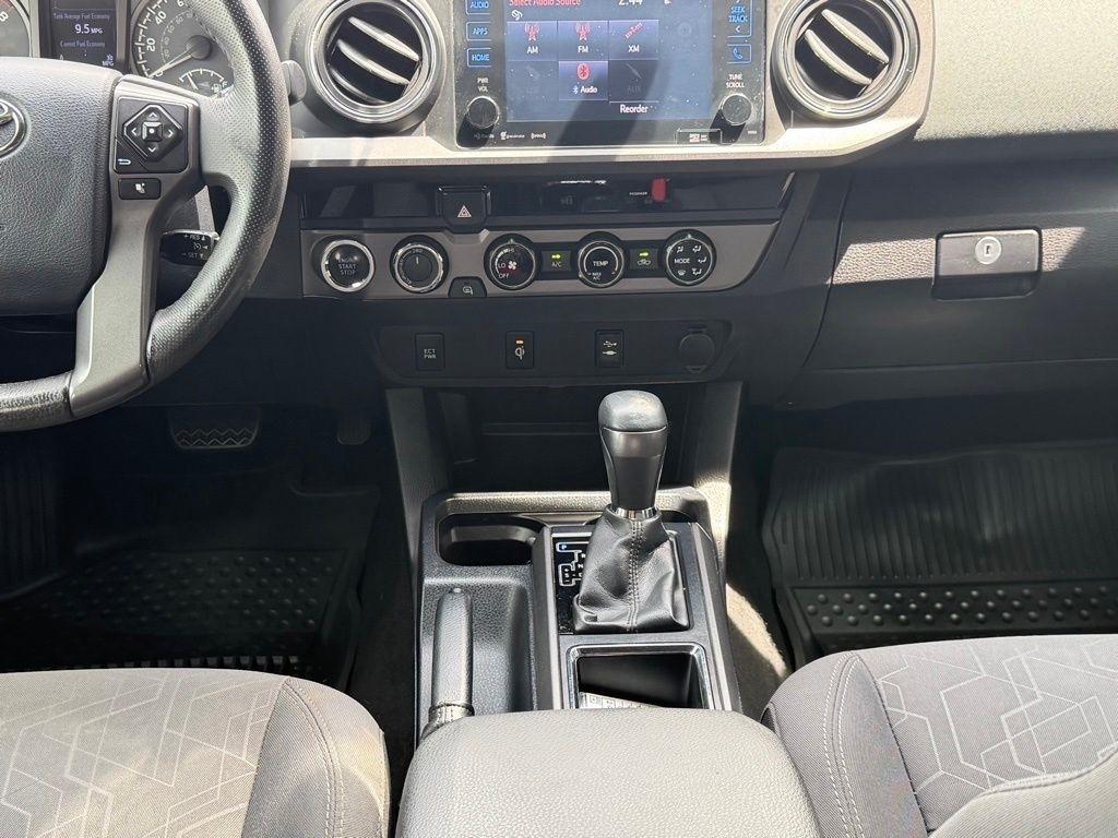 Toyota Tacoma  2017