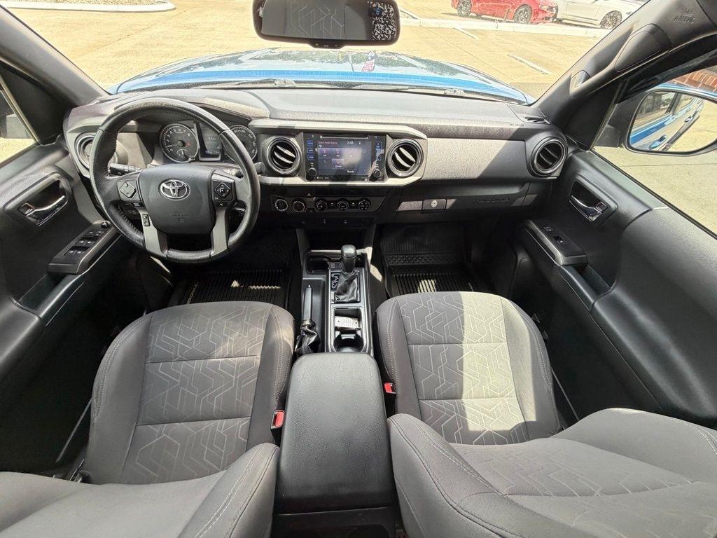 Toyota Tacoma  2017