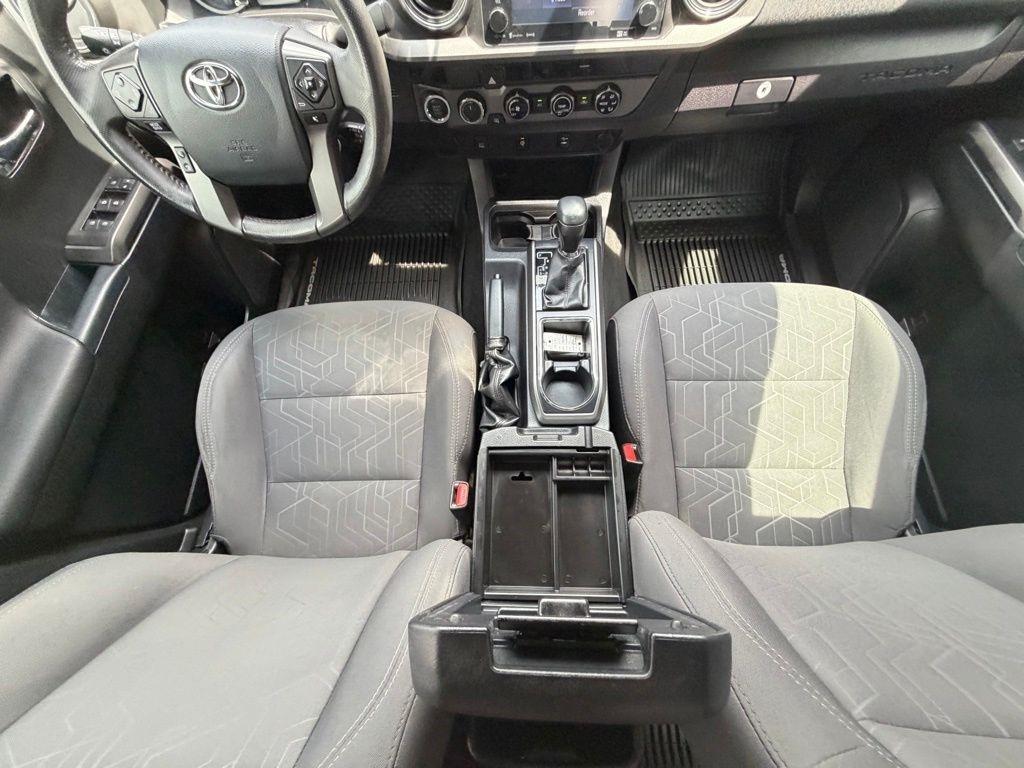 Toyota Tacoma  2017
