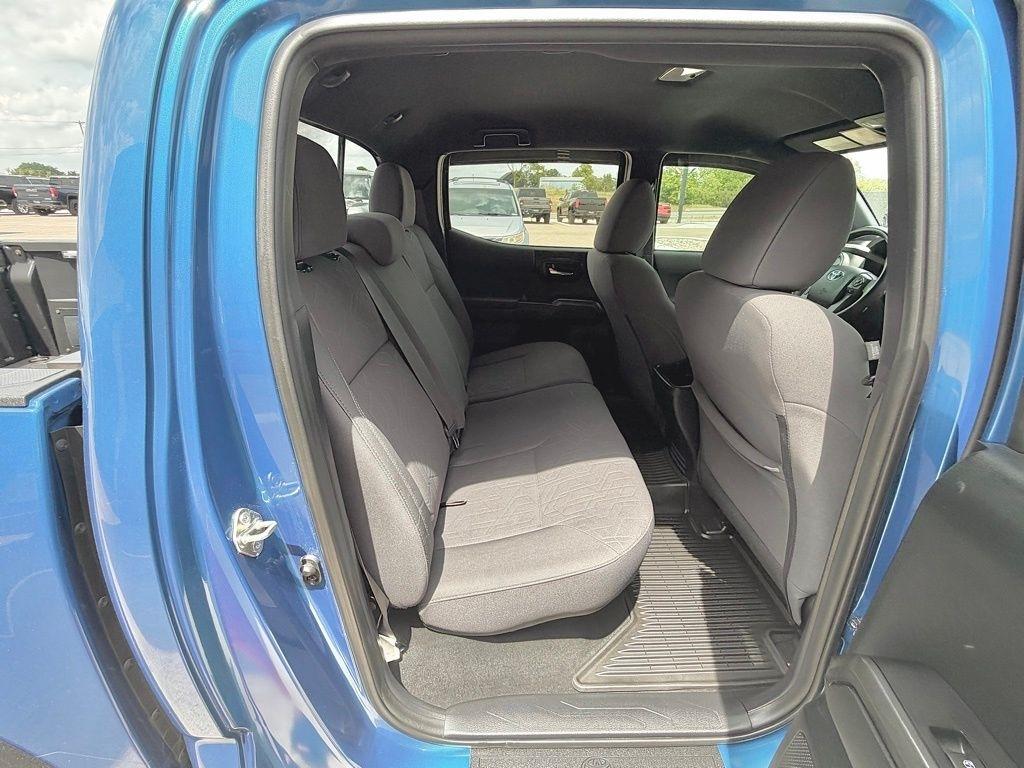 Toyota Tacoma  2017