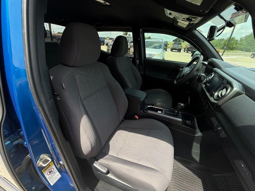 Toyota Tacoma  2017