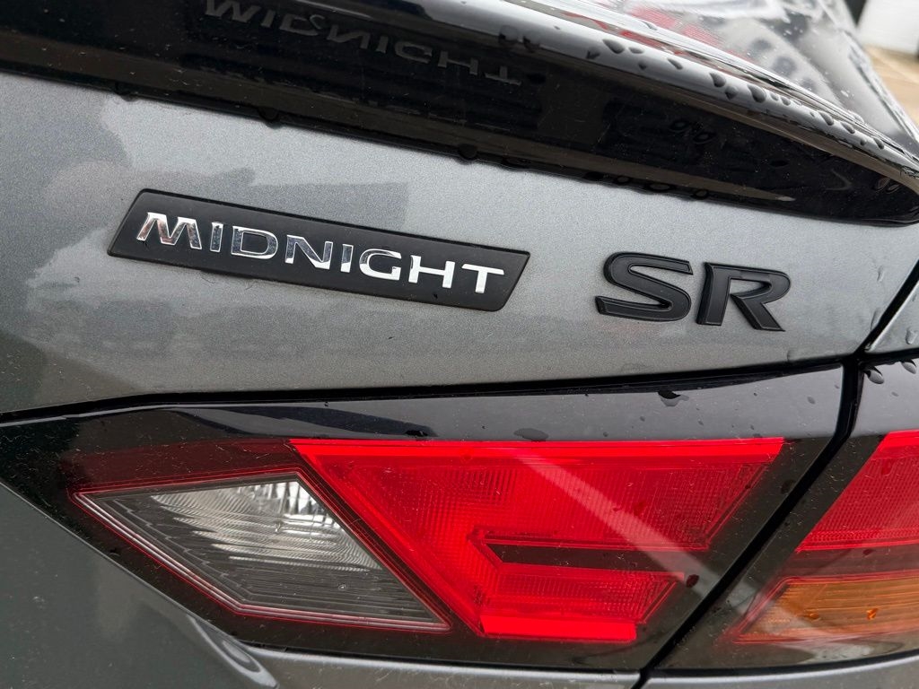 Nissan Altima  2022
