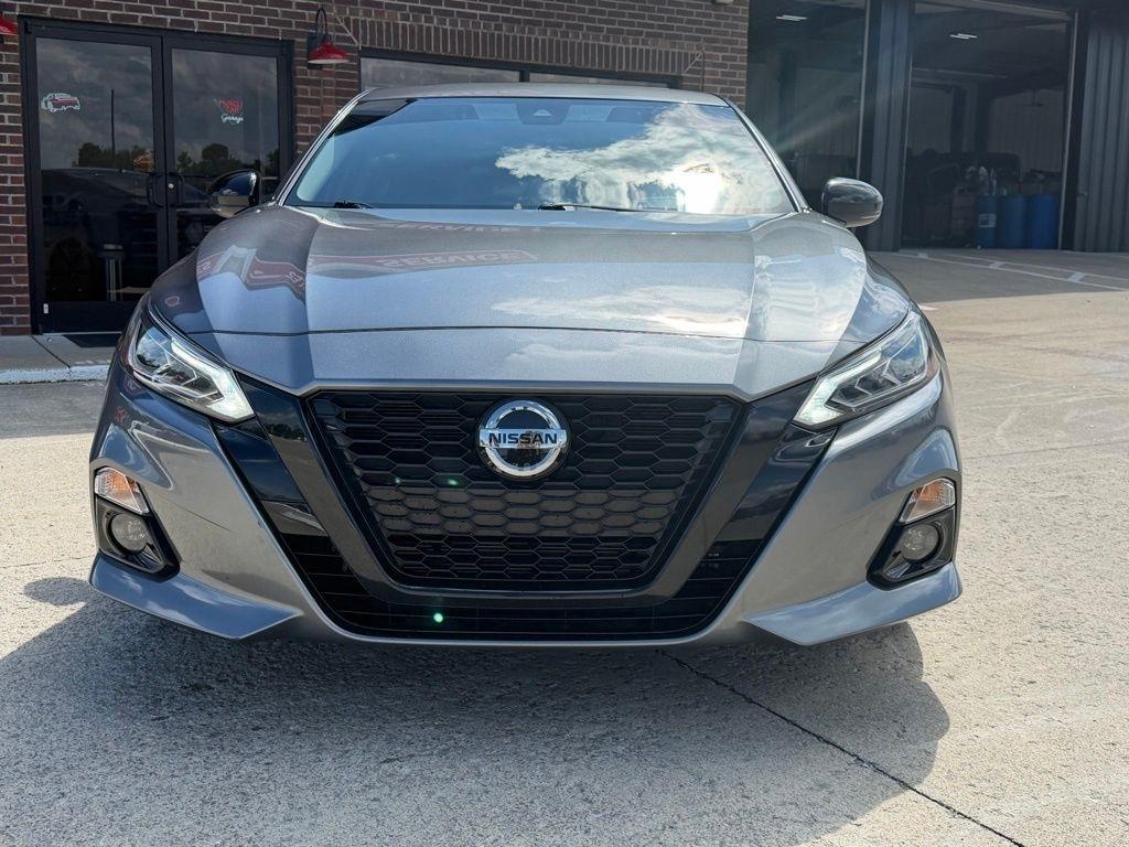 Nissan Altima  2022